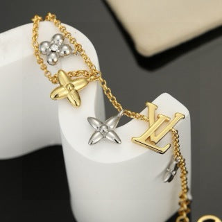 Louis Vuitton Blossom Star Charm Bracelet