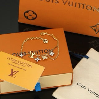 Louis Vuitton Blossom Star Charm Bracelet