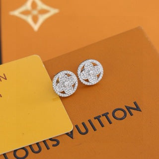 Louis Vuitton Blossom Halo Stud Earrings