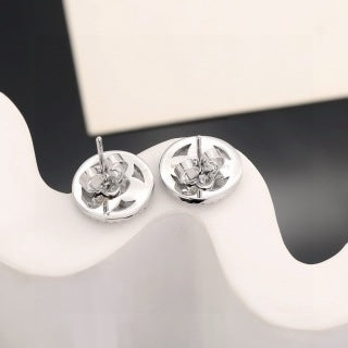 Louis Vuitton Blossom Halo Stud Earrings