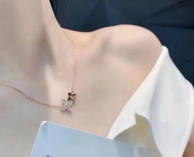 Louis Vuitton Blossom Duo Flower Necklace