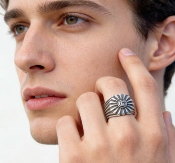 Gucci GG Sunburst Engraved Silver Ring