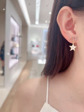 Dior Étoile Bloom Charm Earrings