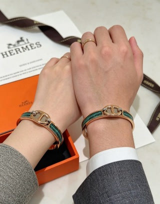 Hermès Lizard Leather Signature Toggle Bracelet