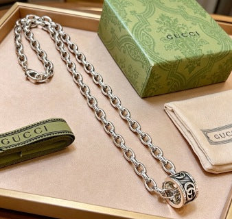 Gucci GG Barrel Pendant Silver Link Chain Necklace
