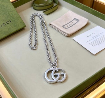 Gucci Interlocking GG Oversized Silver Pendant Necklace