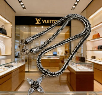 Louis Vuitton Feather Emblem Rope Chain Necklace