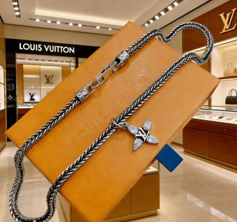 Louis Vuitton Feather Emblem Rope Chain Necklace