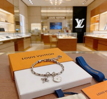 Louis Vuitton Star Monogram Link Chain Bracelet