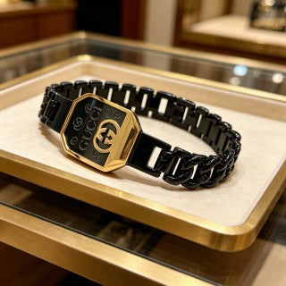 Gucci GG Black Enamel Plaque Link Bracelet