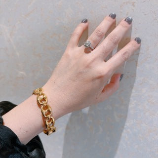 Gucci GG Oval Link Chain Gold Cuff Bracelet