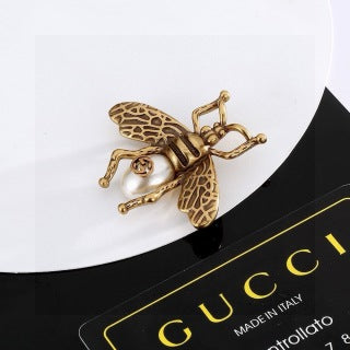 Gucci Bee Pearl Embellished Gold Brooch Pin