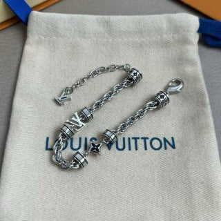 Louis Vuitton Monogram Twist Link Bracelet