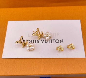 Louis Vuitton Pearl Letter Blossom Stud Earrings