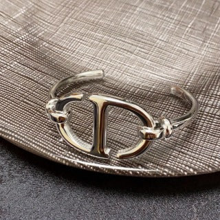 Dior Heart Link Signature Bangle