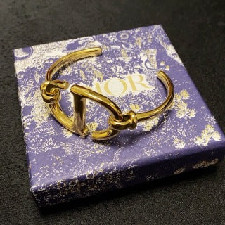 Dior Heart Link Signature Bangle