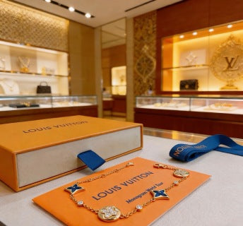Louis Vuitton Sapphire Star Blossom Chain Bracelet