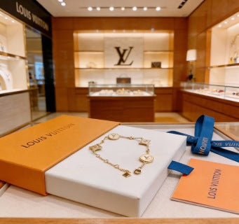 Louis Vuitton Sapphire Star Blossom Chain Bracelet