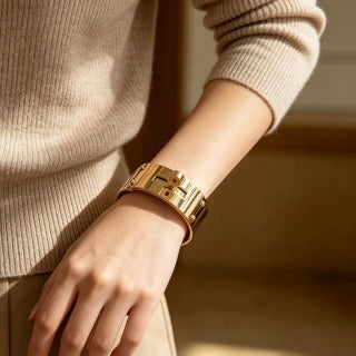 Hermès Luxe Gold Structured Cuff Bracelet 21mm