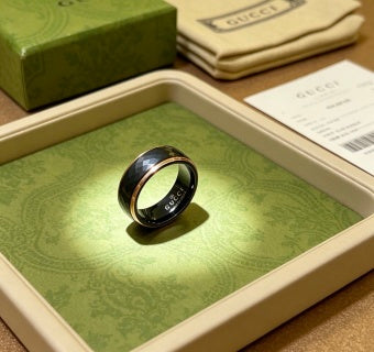 Gucci GG Interlocking Black Enamel Silver Band Ring