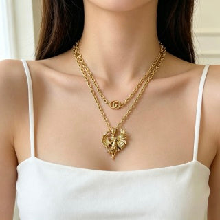 Gucci Lion Head Medallion Gold Pendant Necklace