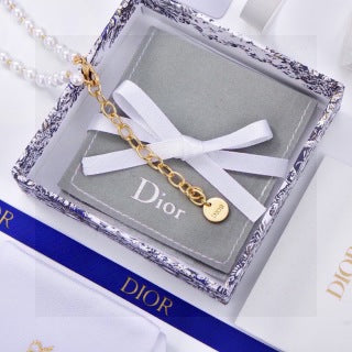 Dior Jardin Pearl Bloom Necklace