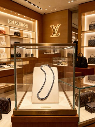 Louis Vuitton Cobra Link Chain Necklace