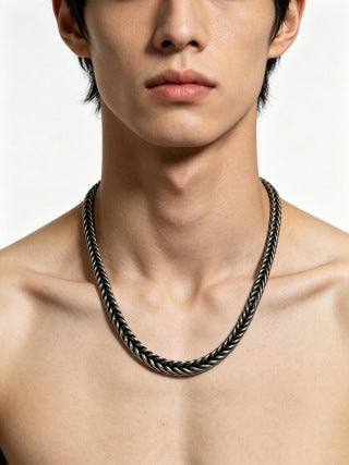 Louis Vuitton Cobra Link Chain Necklace
