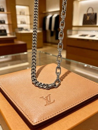 Louis Vuitton Urban Link Chain Necklace