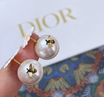 Dior Jardin Pearl Blossom Earrings