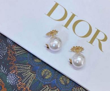 Dior Jardin Pearl Blossom Earrings