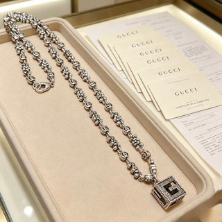 Gucci GG Vintage Link Medallion Silver Long Necklace