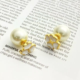 Dior Rose Dior Pearl Bloom Stud Earrings