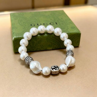 Gucci GG Pearl Bead Silver Accent Bracelet