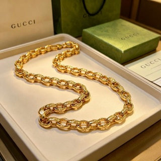 Gucci Interlocking Link Gold Chain Statement Necklace