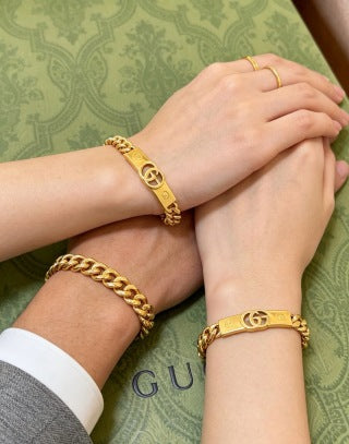 Gucci GG Engraved Bar Link Chain Bracelet