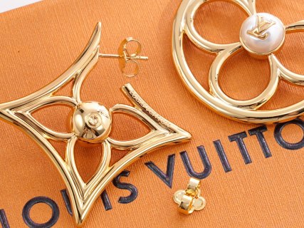 Louis Vuitton Blossom Orbit Asymmetrical Drop Earrings