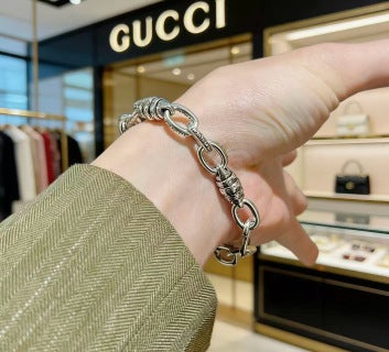 Gucci GG Twisted Link Silver Chain Bracelet