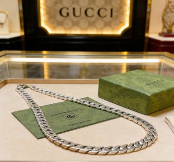 Gucci GG Twisted Herringbone Silver Chain Necklace
