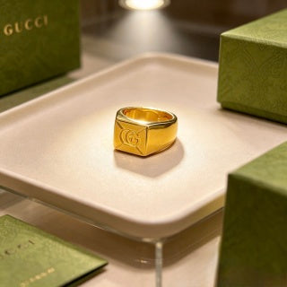 Gucci GG Geometric Signet Gold Ring