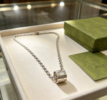 Gucci GG Barrel Lock Silver Chain Necklace