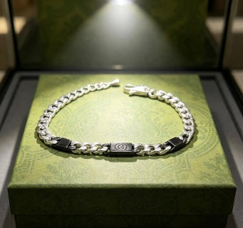 Gucci GG Interlocking Silver Chain Bracelet