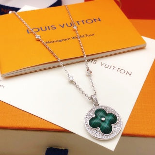 Louis Vuitton Emerald Clover Charm Chain Necklace