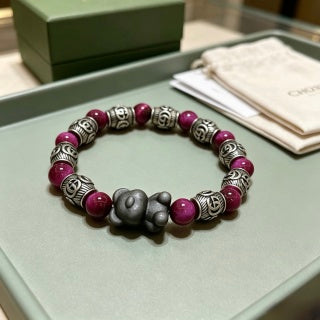 Gucci GG Burgundy Bead Lion Charm Bracelet