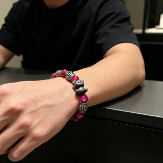 Gucci GG Burgundy Bead Lion Charm Bracelet