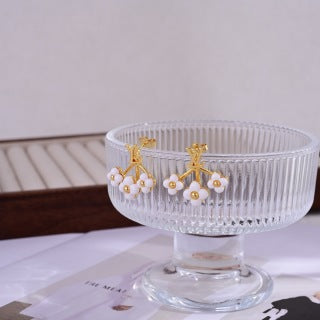Louis Vuitton Pearl Blossom Cluster Stud Earrings