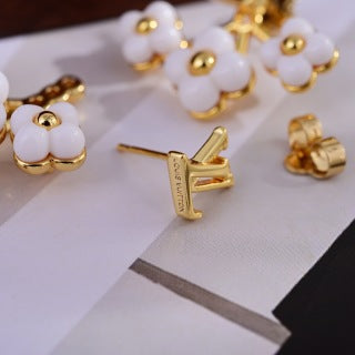 Louis Vuitton Pearl Blossom Cluster Stud Earrings