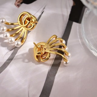 Gucci GG Pearl Drop Gold Stud Earrings