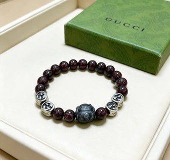 Gucci GG Garnet Bead Lion Charm Bracelet