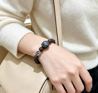 Gucci GG Garnet Bead Lion Charm Bracelet